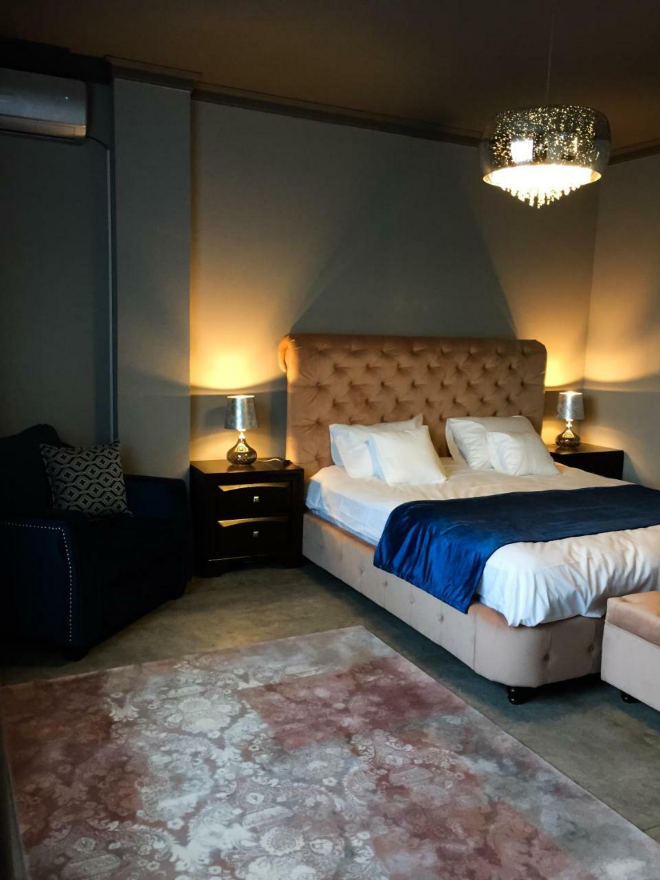 Rubio Residence - Accmonia Luxury Apartment Arad Luaran gambar