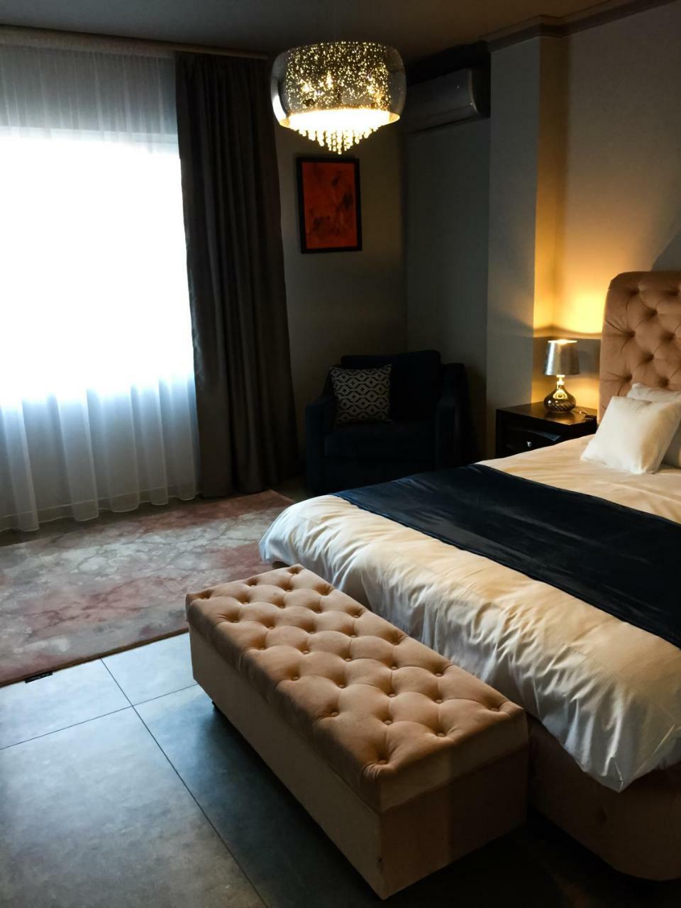 Rubio Residence - Accmonia Luxury Apartment Arad Luaran gambar