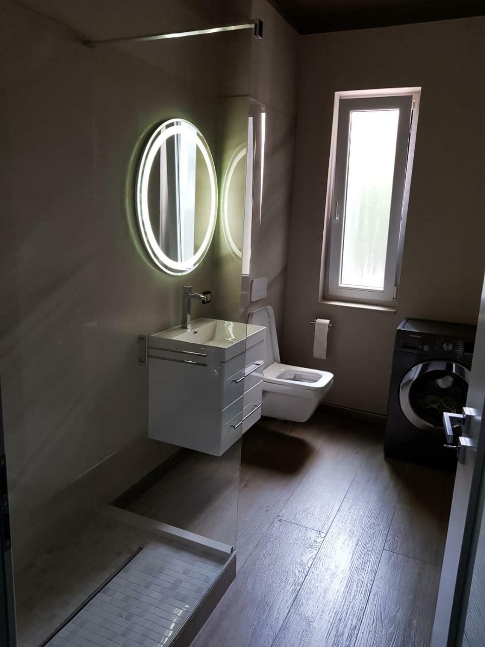 Rubio Residence - Accmonia Luxury Apartment Arad Luaran gambar
